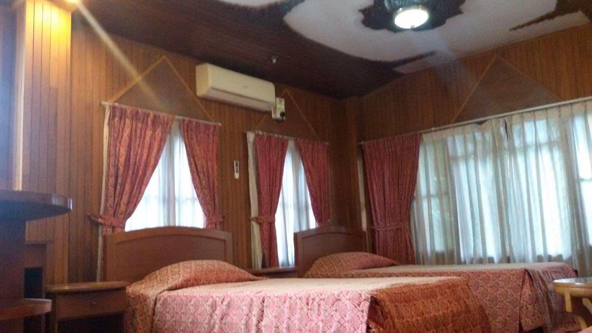 Kaung Lay Inn Yangon Esterno foto