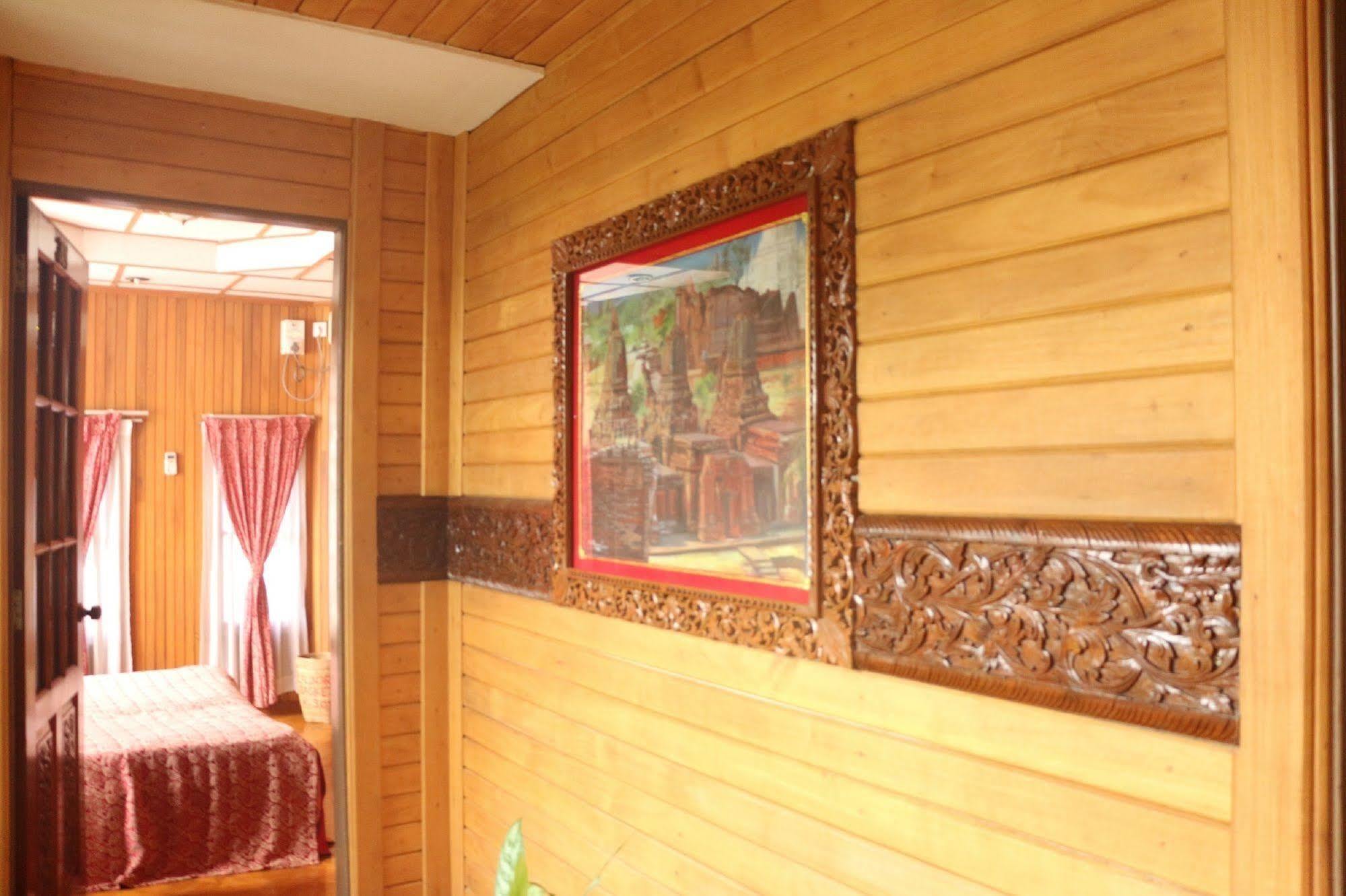 Kaung Lay Inn Yangon Esterno foto